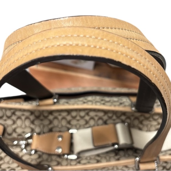 Coach Signature XL Travel Bag Laptop Bag Diaper Bag with crossbody strap - Picture 6 of 17